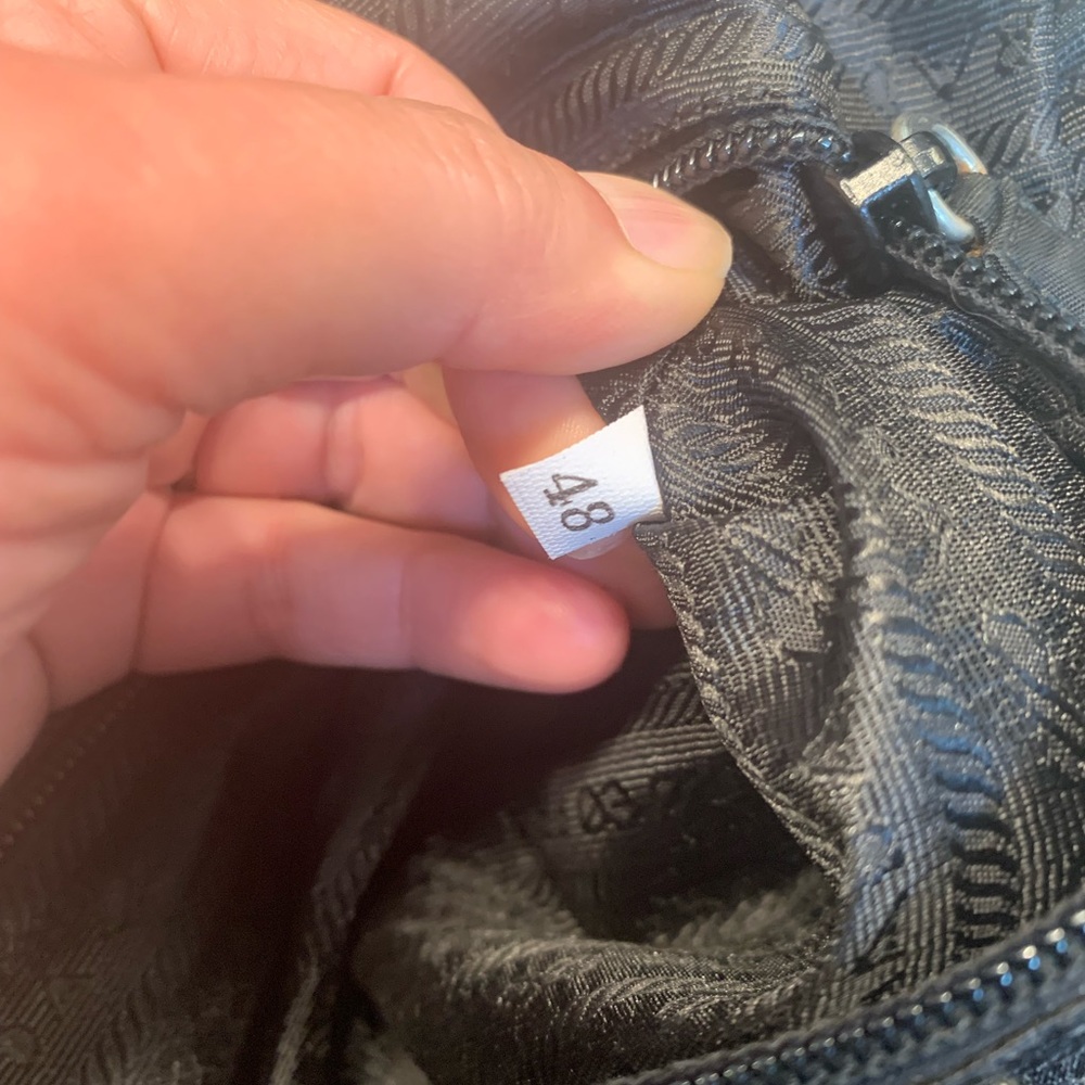 Prada bag - Picture 5 of 10